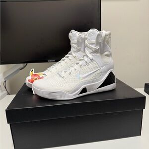 Nike Kobe 9 Elite Halo Size 9.5 Neverworn DS Brand New